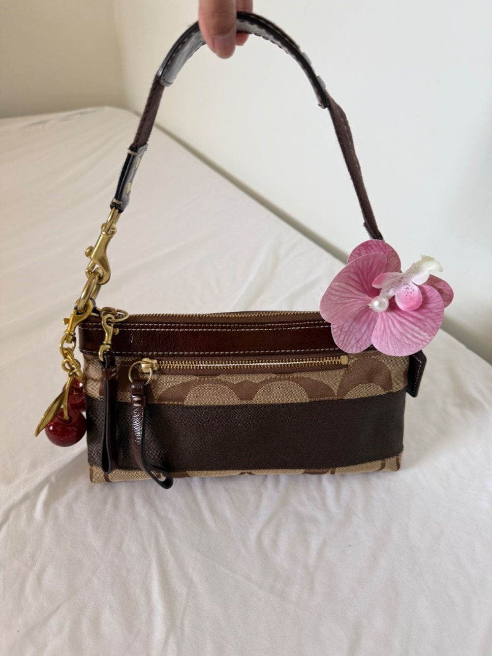 Vintage Coach Demi Stripe Shoulder Bag - Picture 3 of 9